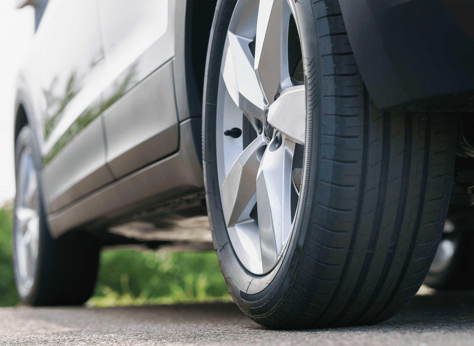 Tire Rotation Signs Image