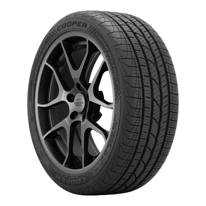 Cooper Cobra Instinct Tire