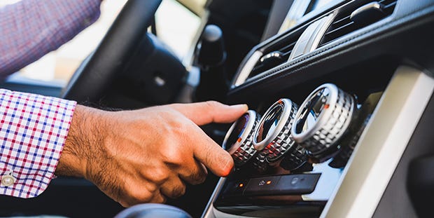 The Best Ways to Clean Car Vents During Your Auto Detailing Career - Auto  Mechanic Training School